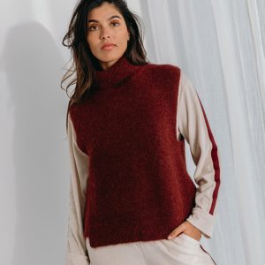 Dina - Higgh neck pullover - Plum
